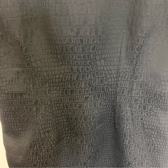 Tahari cap sleeve textured black dress with back slit size 14 - Picture 7 of 16